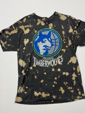 Minnesota Timberwolves Tee Mens Large Vintage Style Bleach Dyed NBA Shirt